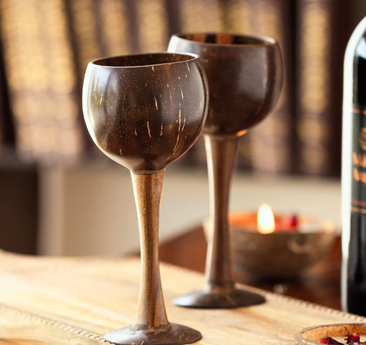 Coconut   Shell   &   Wooden   Wine   Glasses   |   Red   Wine   Glasses   (Set   of   2)